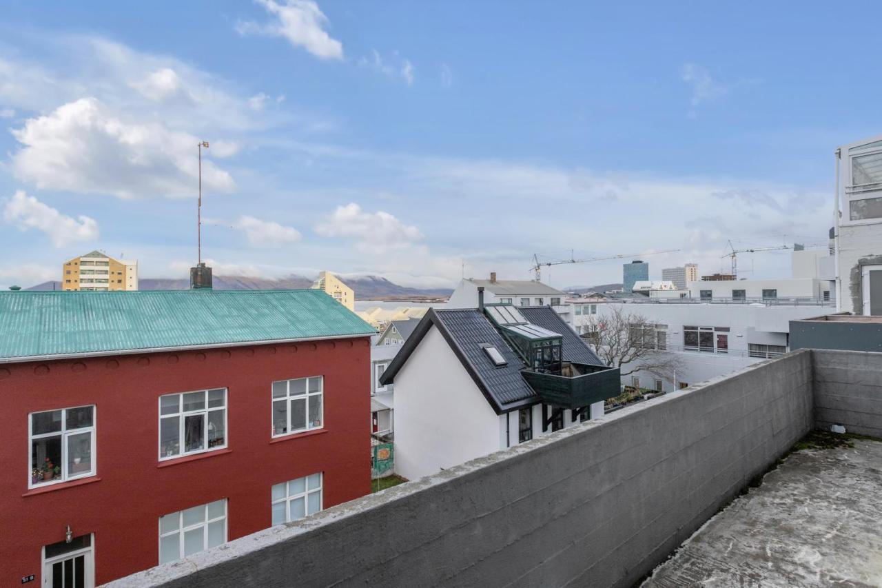 Penthouse Apt On The Shopping Street-Free Parking Reykjavík Eksteriør bilde